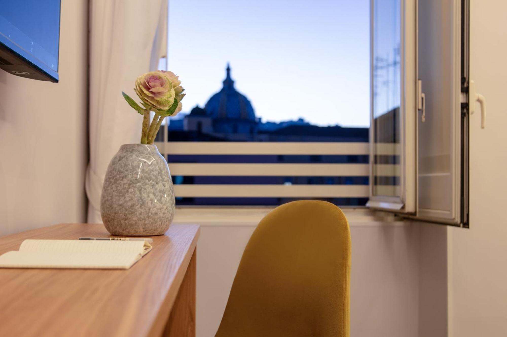 Main - Duomo Hotell Napoli Eksteriør bilde